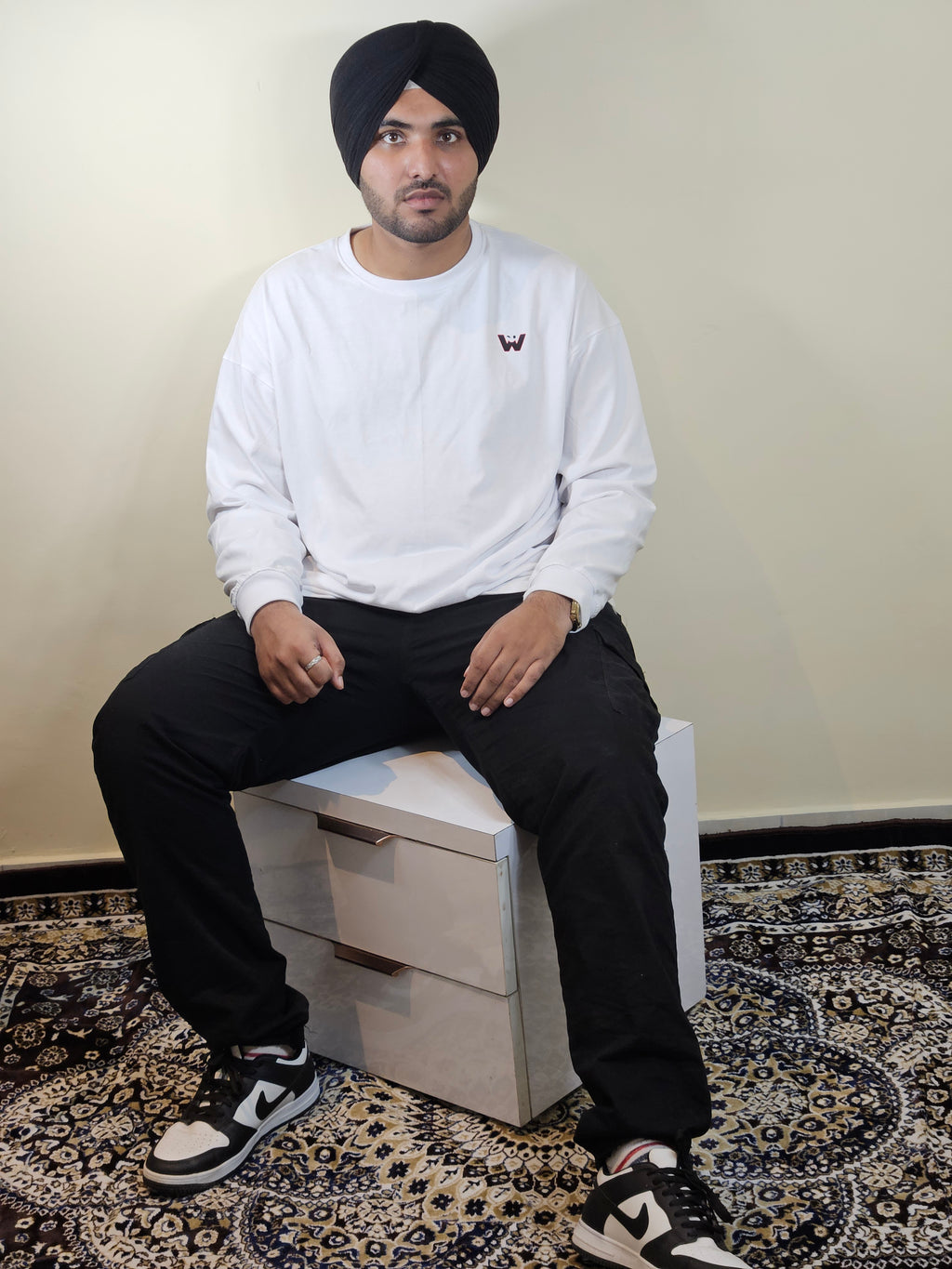 WONDER ORIGNALS : WHITE FULL SLEEVE PLAIN TSHIRT OVERSIZED TSHIRT 100%  COTTON