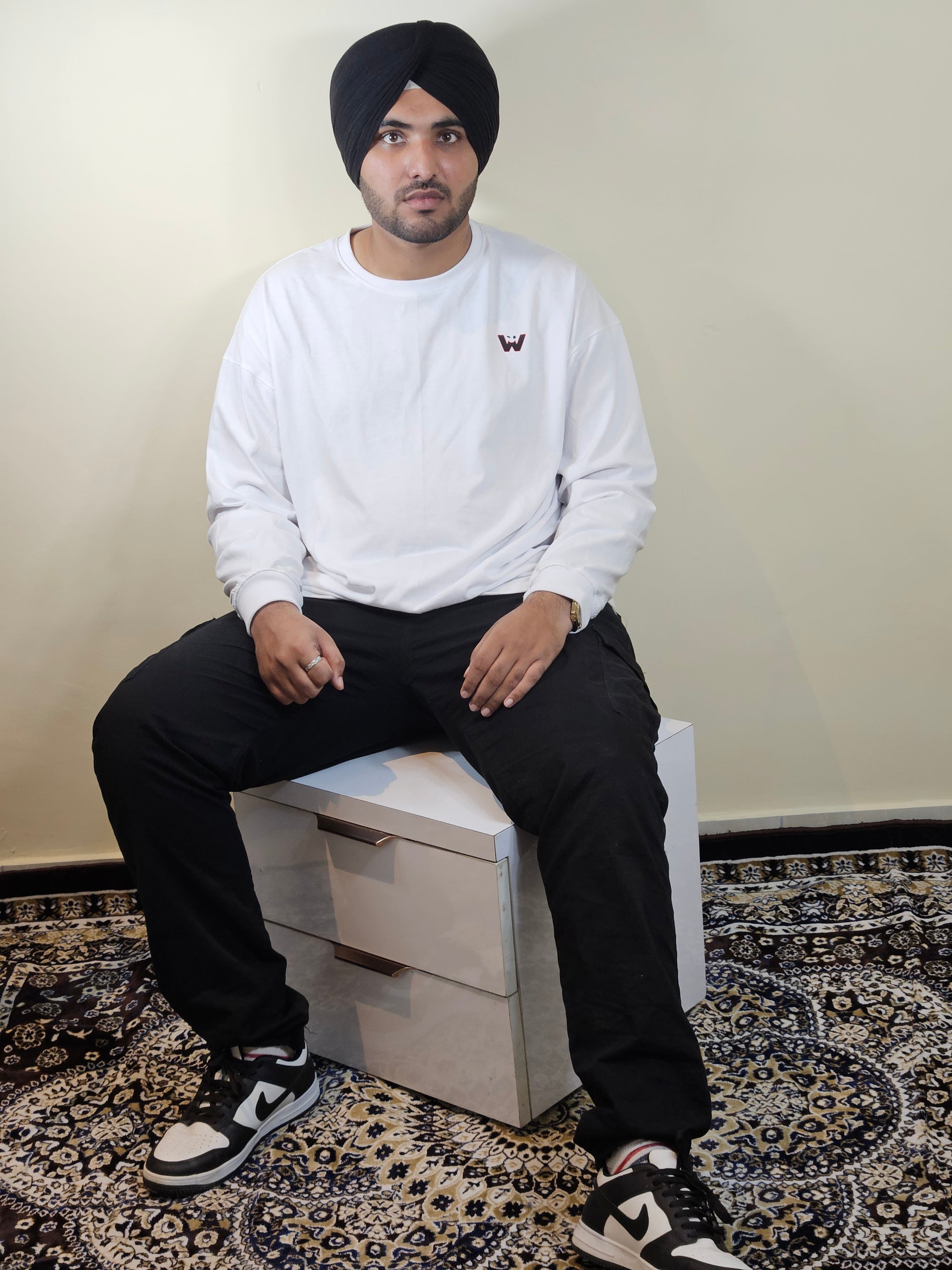 WONDER ORIGNALS : WHITE FULL SLEEVE PLAIN TSHIRT OVERSIZED TSHIRT 100%  COTTON